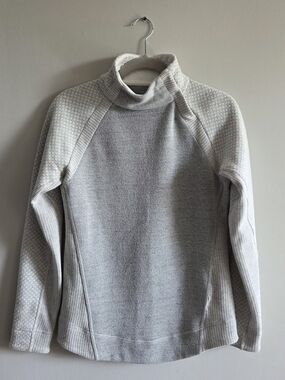 Prana Women's Light Gray and Cream Mock Neck Sweater